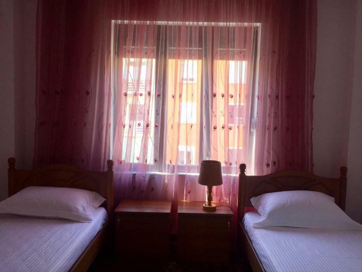 Apartament Berati Buitenkant foto